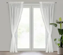 zestaw-firan-larisa-2x-140x270-cm-biale-z-koronka-i-troczkiem