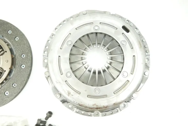 sprzeglo-kpl-waga-z-opakowaniem-16-kg