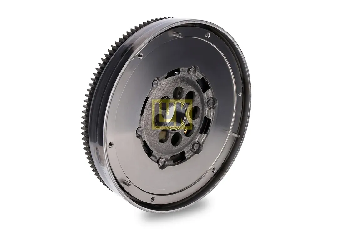 kolo-dwumasowe-mazda-6-20d-02-