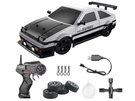 samochod-do-driftu-duzy-auto-para-dym-biala-toyota-4wd-led