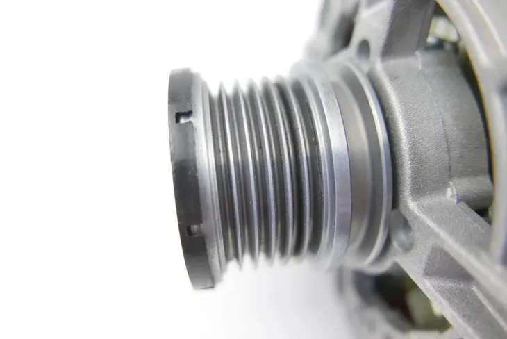 alternator-prad-ladowania-alternatora-140-a