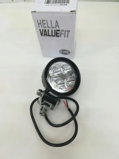 reflektor-roboczy-multivolt-producent-czesci-hella