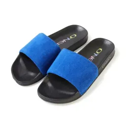 damskie-klapki-plazowe-brights-slides-41-o-neill