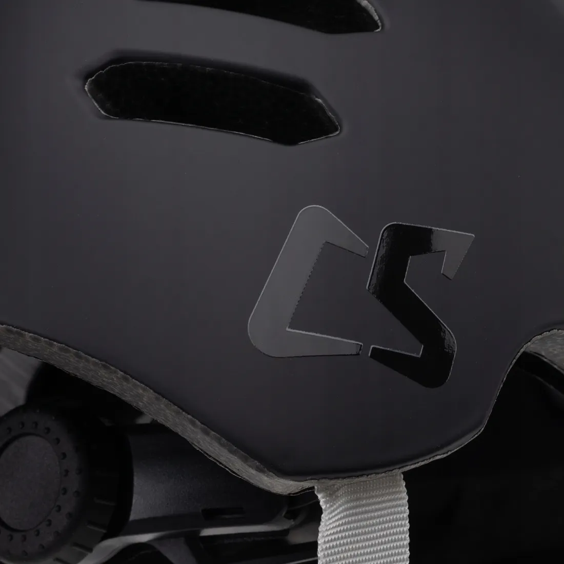 kask-skyten-m-coolslide-stan-nowy