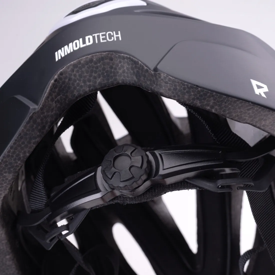 kask-rowerowy-lande-ii-l-radvik-stan-nowy