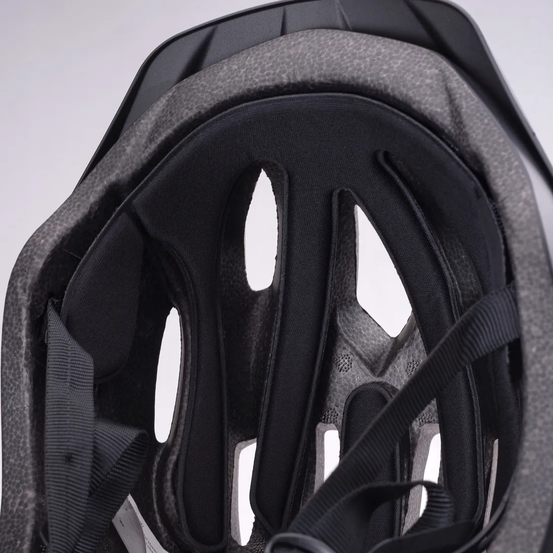 kask-rowerowy-lande-ii-l-radvik-stan-nowy