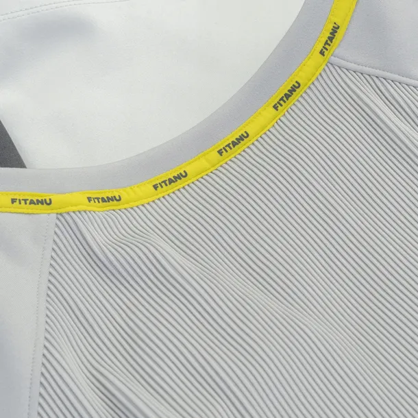 meska-bluza-fabrio-m-fitanu-material-dominujacy-poliester