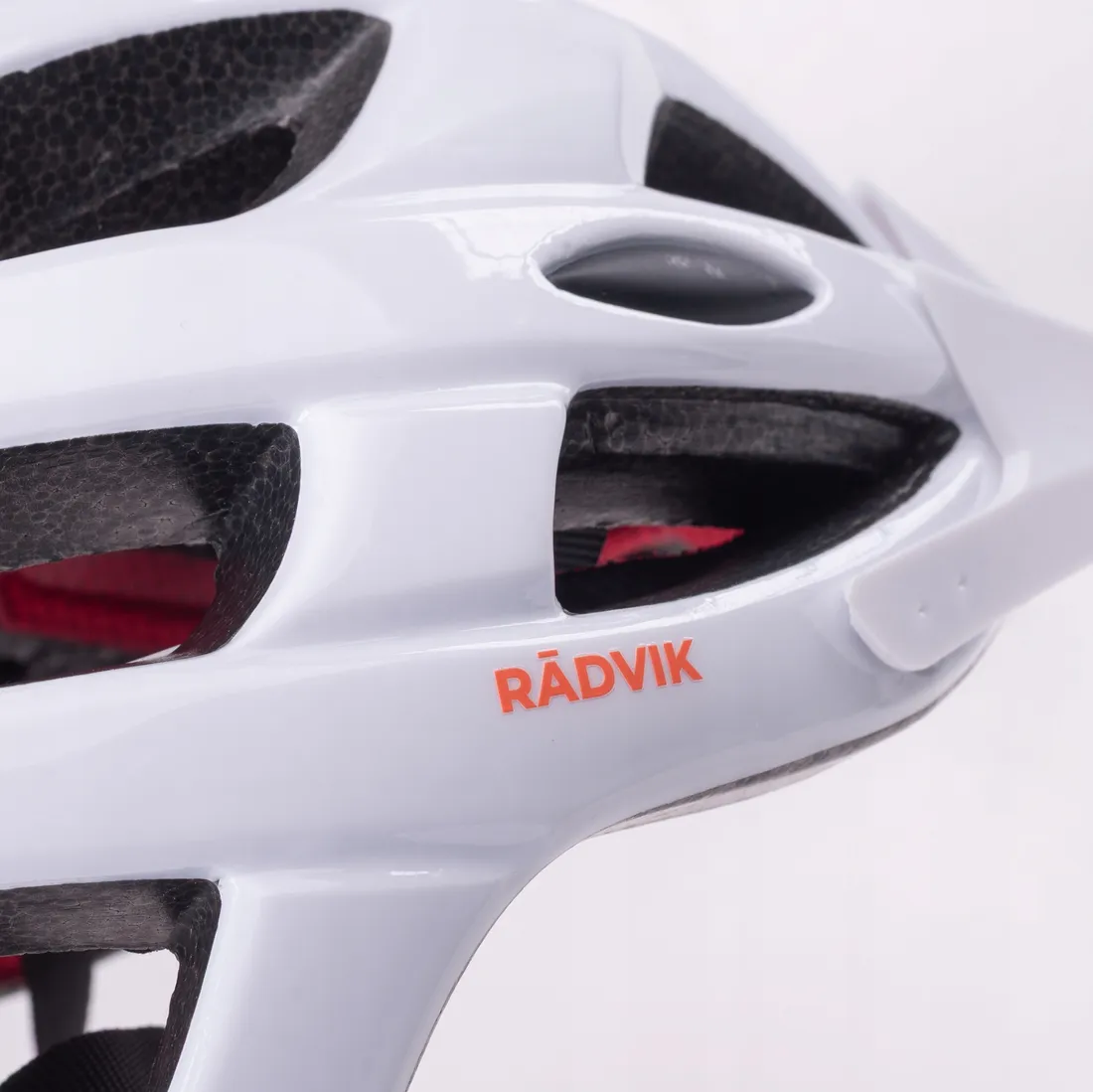 kask-rowerowy-skjorde-l-radvik-stan-nowy