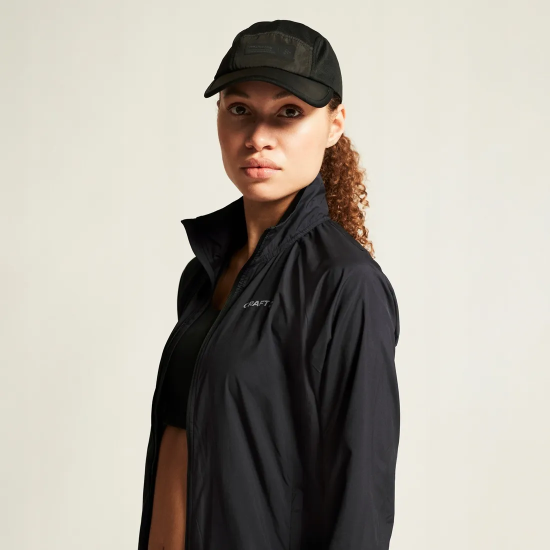 damska-kurtka-core-essence-wind-jacket-w-s-craft-stan-nowy