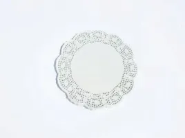 serwetki-ozdobne-azurowe-32cm-biale-okragle-t