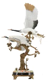 dwa-zurawie-w-locie-kolorowe-ptaki-figura-porcelanowa-porcelana-braz