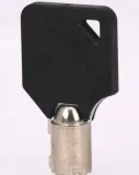 kluczyk-do-szafek-narzedziowych