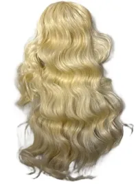 falowana-treska-z-klipsem-jasny-blond-60-cm-syntetyczne-wlokna