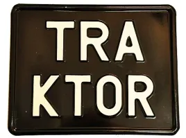 polska-tablica-tloczona-czarna-napis-traktor-190x150-kolekcjonerskie