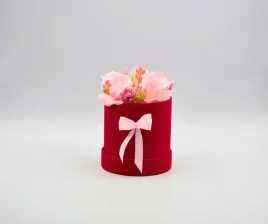 flower-box-gotowy-prezent-dzien-mamy-walentynki-z-misiem-dzien-kobiet-welur
