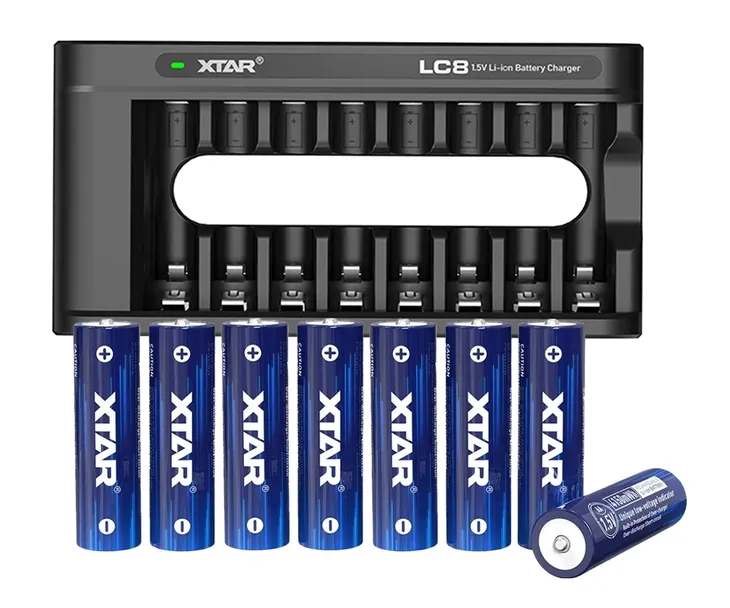 Zestaw XTAR: Ładowarka XTAR LC8 AA/AAA 1,5V Li-ION + Akumulatory XTAR 14500