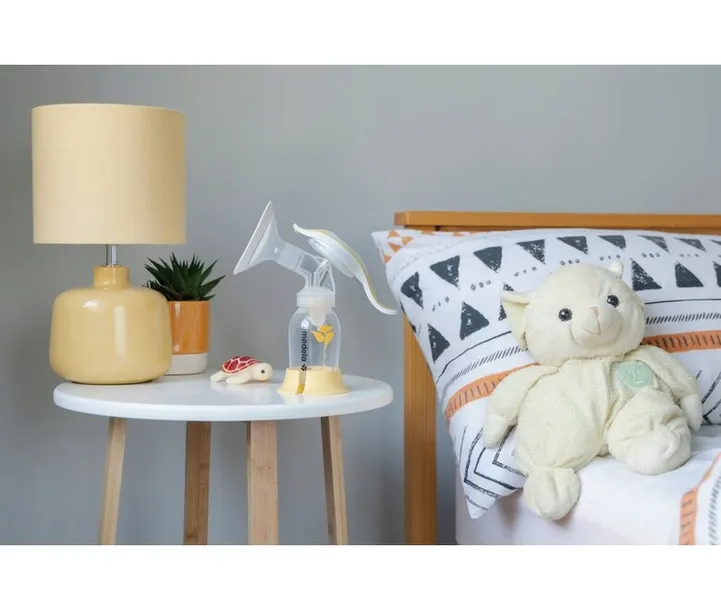 medela-laktator-harmony-flex-kolor-biel