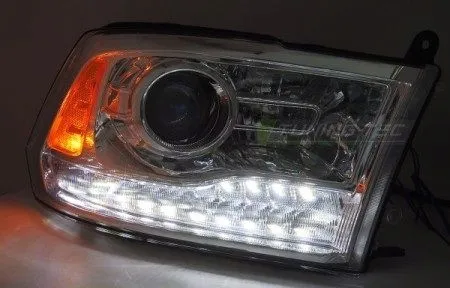 lampy-przednie-dodge-ram-09-18-chrome