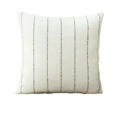poszewka-dekoracyjna-45x45-cm-biala-w-paski-1szt-merrycolor