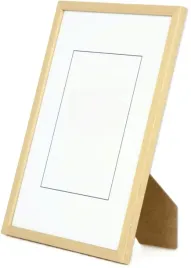 ramka-na-zdjecia-2130-cm-bezowa-drewniana-nolde-victor