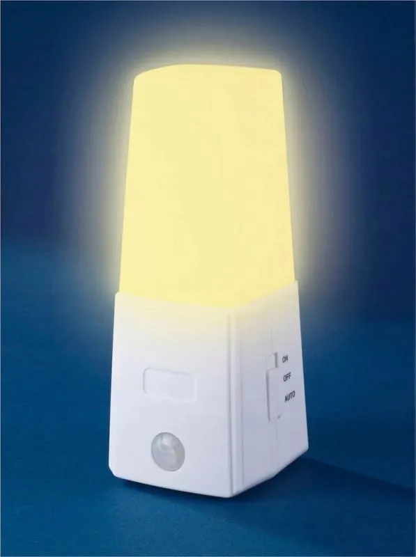 maximek-lampka-nocna-stan-nowy