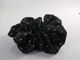 gumka-duza-scrunchie-satynowa-mega-xxxl-satyna-sr-18-cm-czarny-kropki