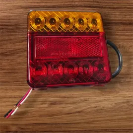 lampa-tyl-zesp-3-seg-l-p-przyczepka-diodowa-kwadrat-bez-przewodu-12-24v