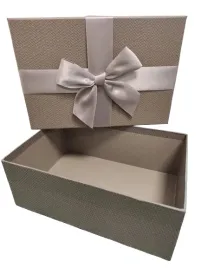 pudelko-prostokatne-szare-z-szara-kokarda-32x22x13cm