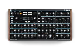 novation-peak-polifoniczny-syntezator-desktopowy