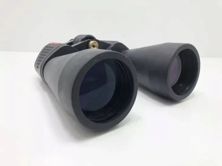 lornetka-celestron-skymaster-12x60-do-71007-srednica-obiektywow-60-mm