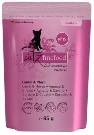 karma-dla-kota-bez-sztucznych-dodatkow-catz-finefood-jagnie-i-konina-85g