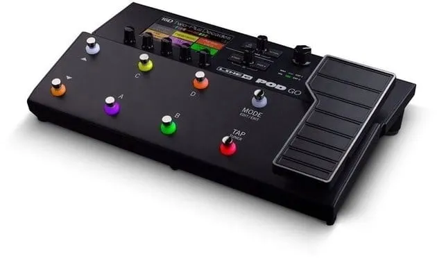 line-6-pod-go-multiefekt-gitarowy