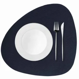 podkladka-na-stol-35x45-skinny-granatowa-pod-talerze