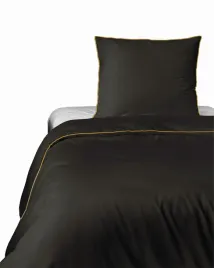 posciel-satynowa-140x200-brazowa-espresso-z-lamowka-z-jedna-poszewka-70x80