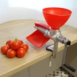 wyciskarka-do-pomidorow-brunbeste-marka-brunbeste-material-metal
