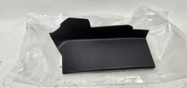 nowa-org-zaslepka-oslona-lampy-prawy-tyl-toyota-corolla-xii-e21-sedan