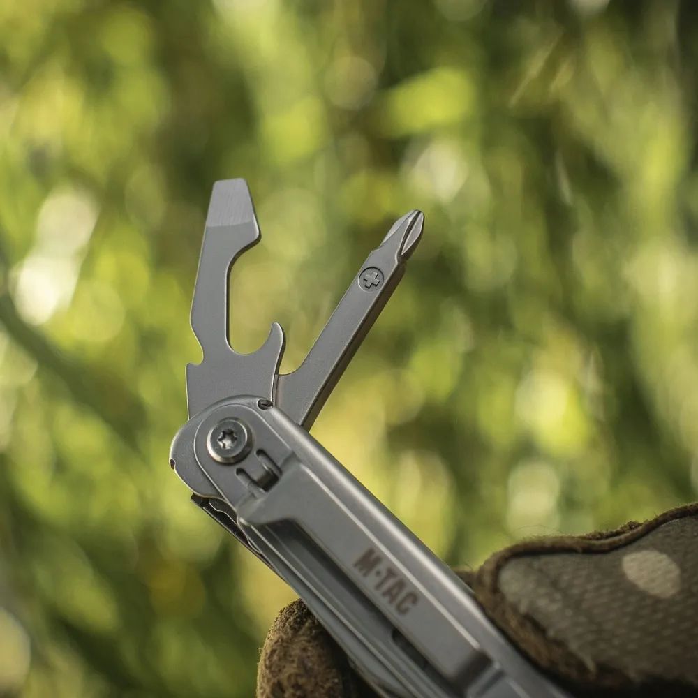 multitool-m-tac-5-w-1-cechy-dodatkowe-futeral