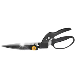fiskars-nozyce-do-trawy-gs40-smartfit-1023632