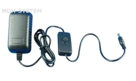 zasilacz-z-wlacznikiem-12v-dc-2a-24w-impulsowy
