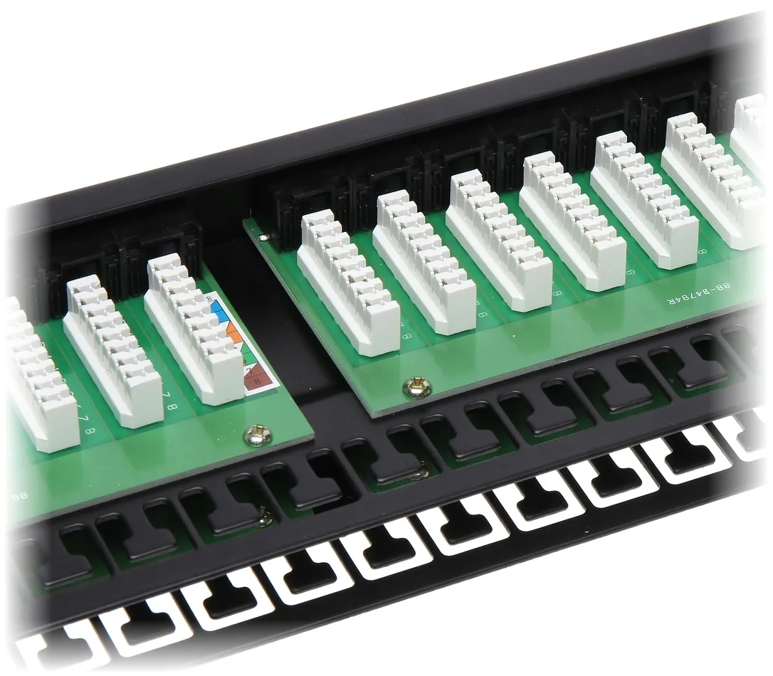 patch-panel-rj-45-do-szafy-rack-48-portow-kat-6