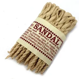 kadzidlo-sznurkowe-sandalowiec