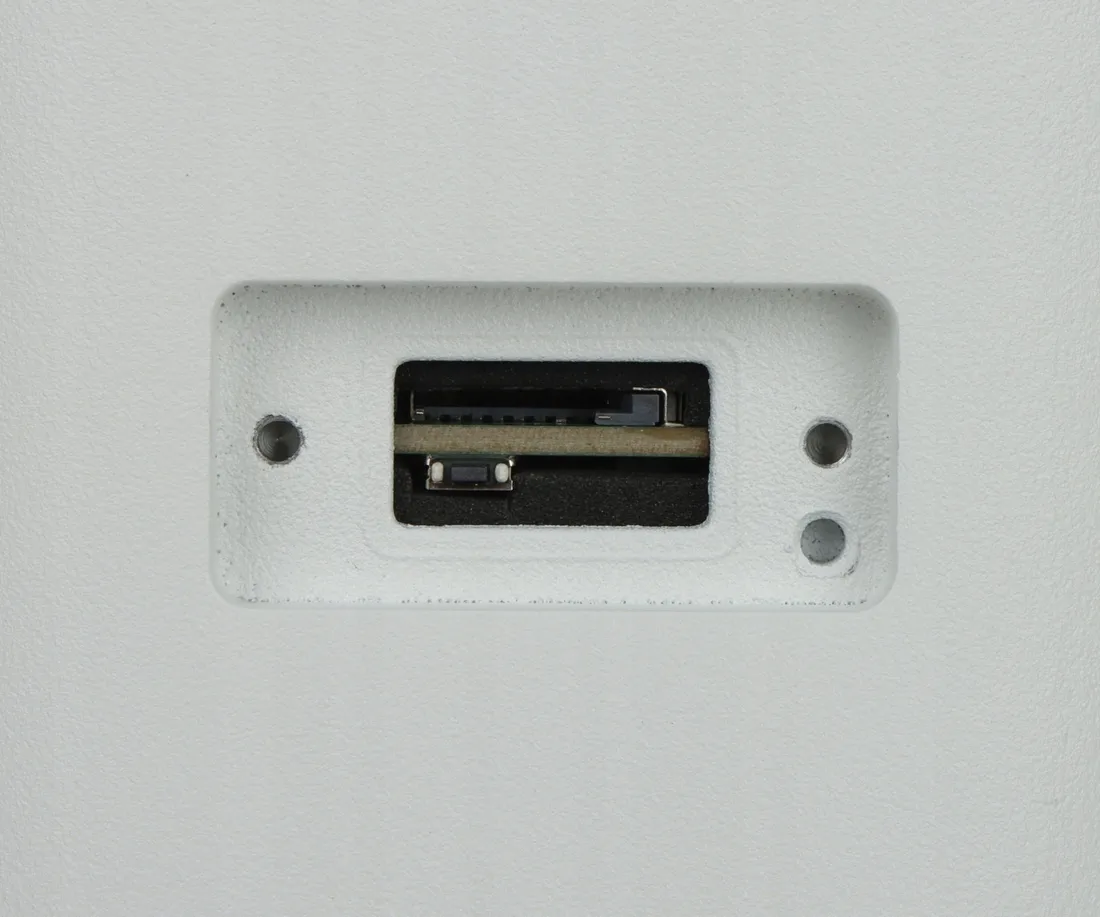 kamera-ip-8-mpx-2-8-mm-active-deterrence-ai-apti