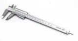 suwmiarka-analogowa-pro-150-mm-waga-z-opakowaniem-0-1-kg