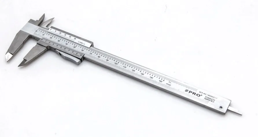 suwmiarka-analogowa-pro-150-mm