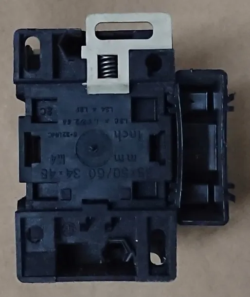 stycznik-telemecanique-lc1d1801-waga-z-opakowaniem-0-5-kg