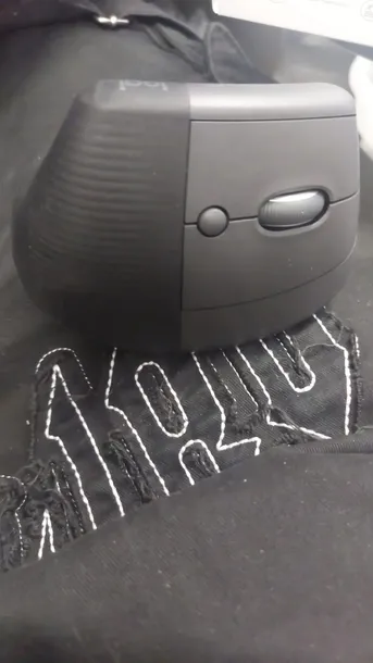 mysz-logitech-lift-bluetooth-graphite-stan-powystawowy