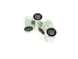 eleganckie-nakretki-na-wentyle-fiat-chrom-z-logo-fiat-wszystkie-modele-fiat