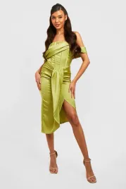 xc24113-boohoo-asymetryczna-gorsetowa-sukienka-satyna-26-xl