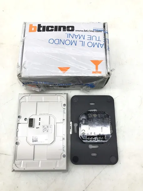 bticino-connected-thermostat-interfejs-wifi-rodzaj-termostat
