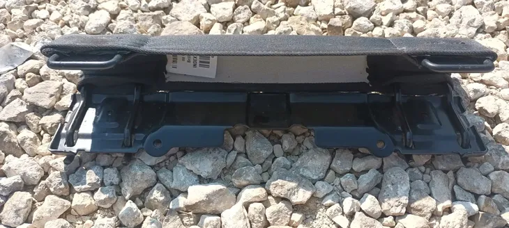 mocowanie-isofix-audi-a6-11-producent-czesci-skoda-oe